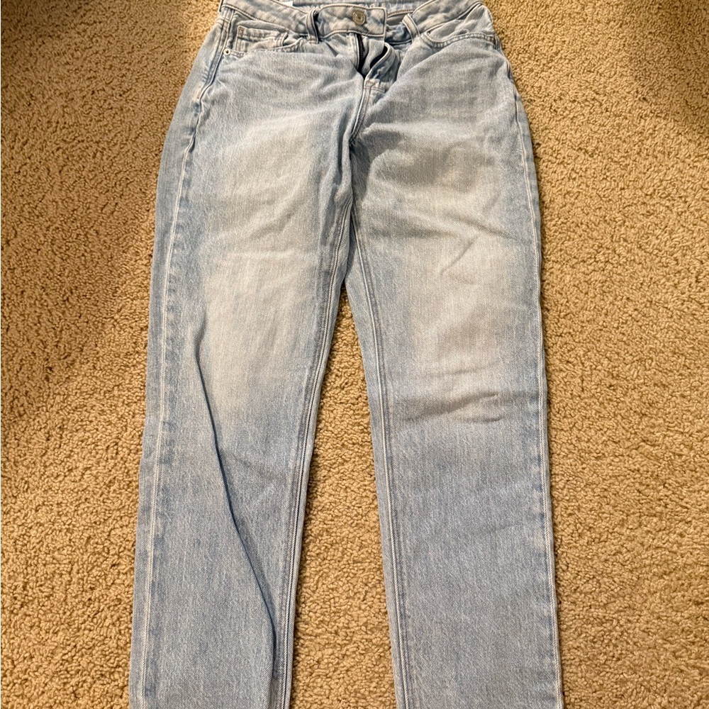 American Eagle Outfitters Light Wash Denim Jeans